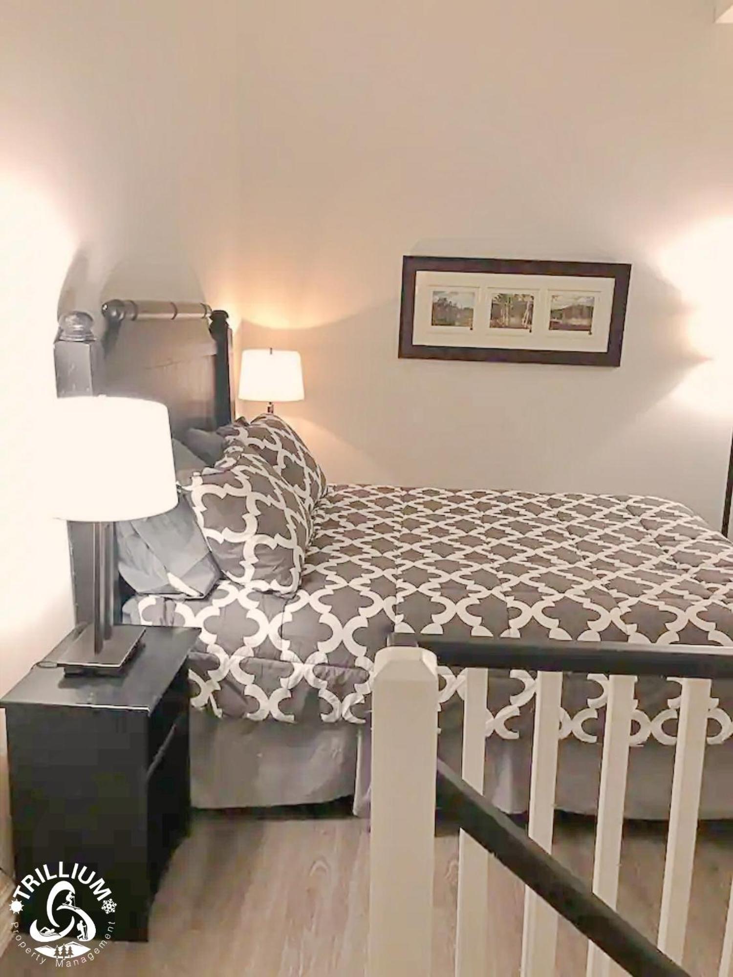 Blue Mountain, Collingwood - Loft Condo, Sleeps 4 蓝山 外观 照片