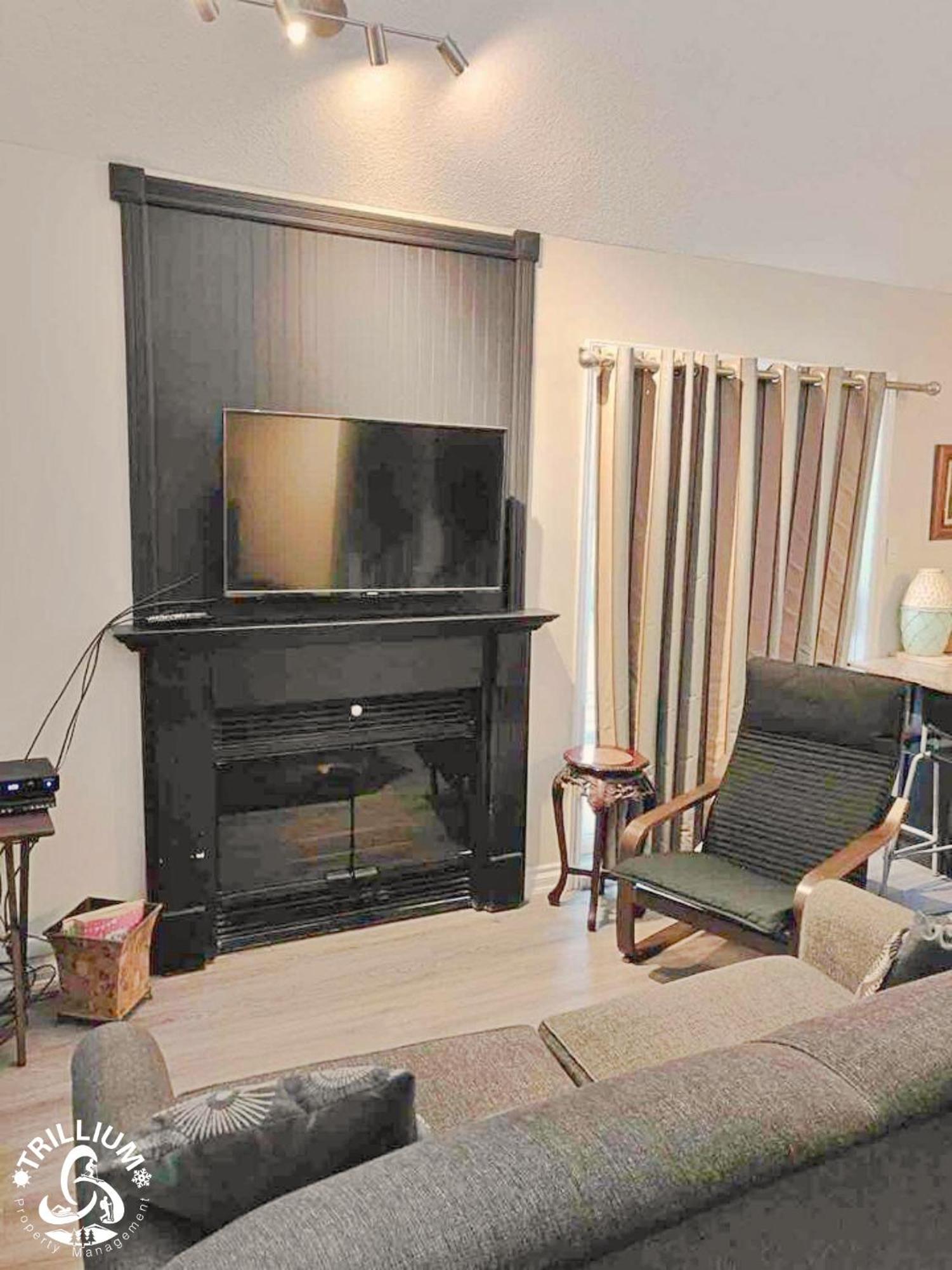 Blue Mountain, Collingwood - Loft Condo, Sleeps 4 蓝山 外观 照片